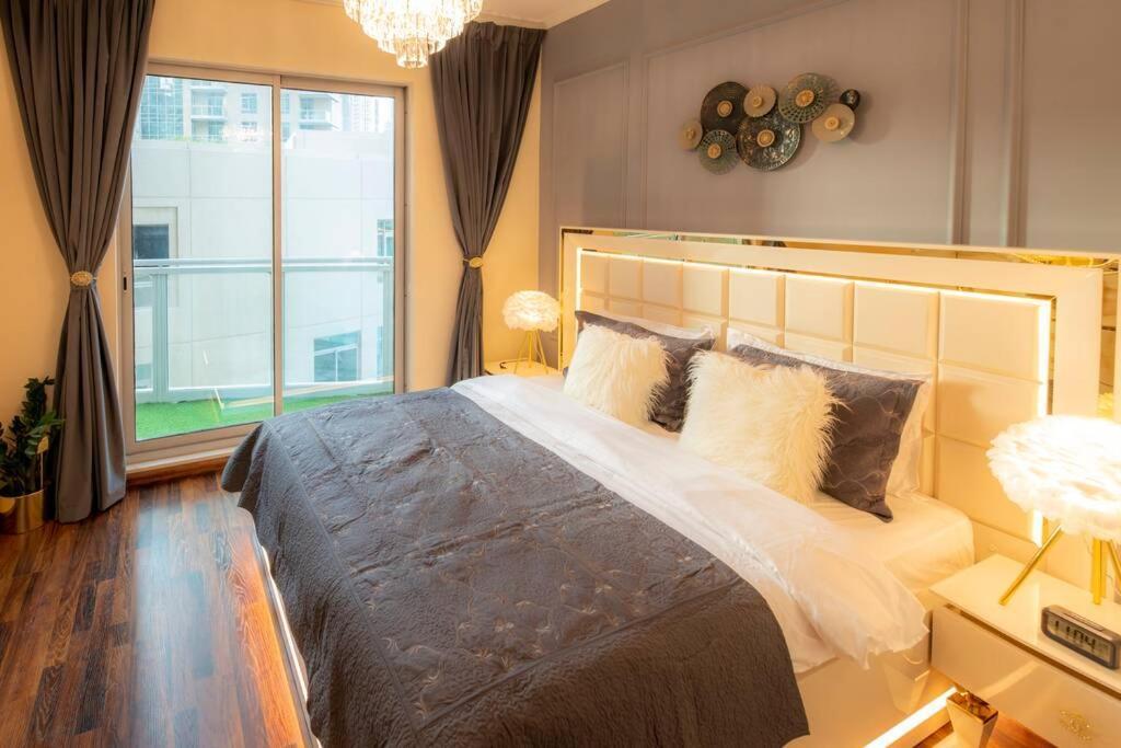 First Class 2Br With Full Burj Khalifa And Fountain View 迪拜 外观 照片